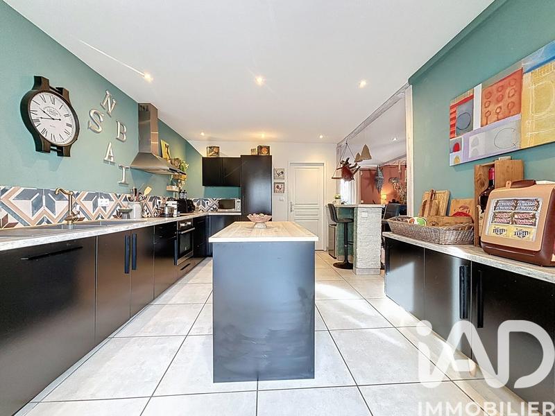 Maison - 135 m² - 6 pièces