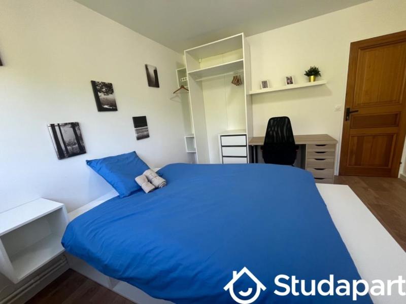 Chambre - 10 m² - 1 pièce