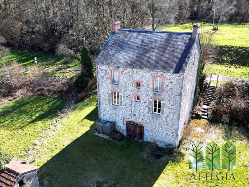 Maison - 170 m² - 6 pièces