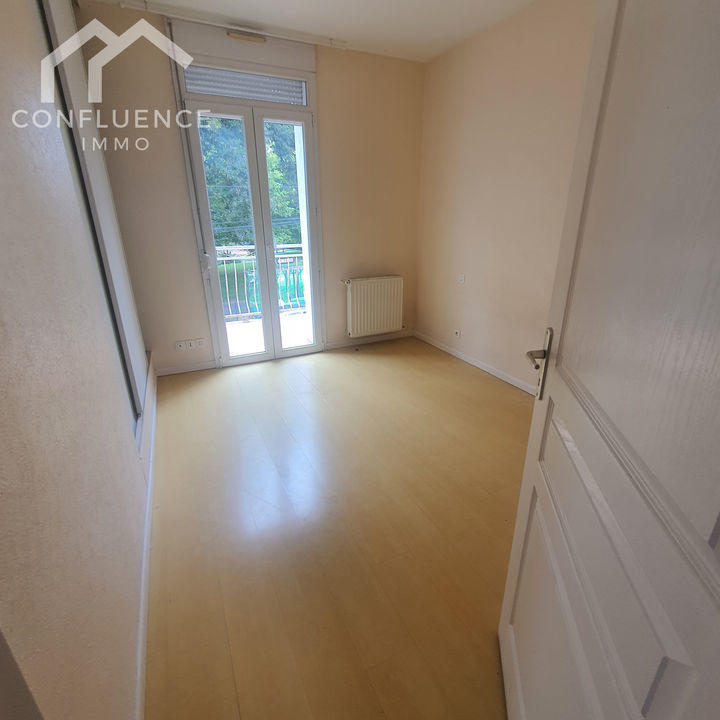 Maison de ville - 80 m² - 4 pièces