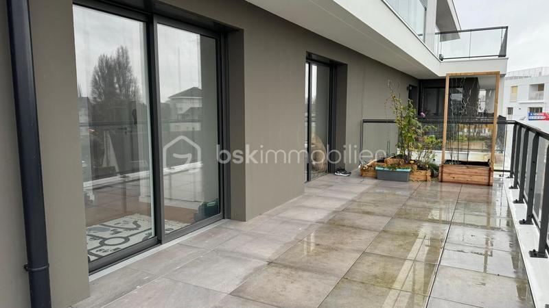 Appartement - 101 m² - 5 pièces