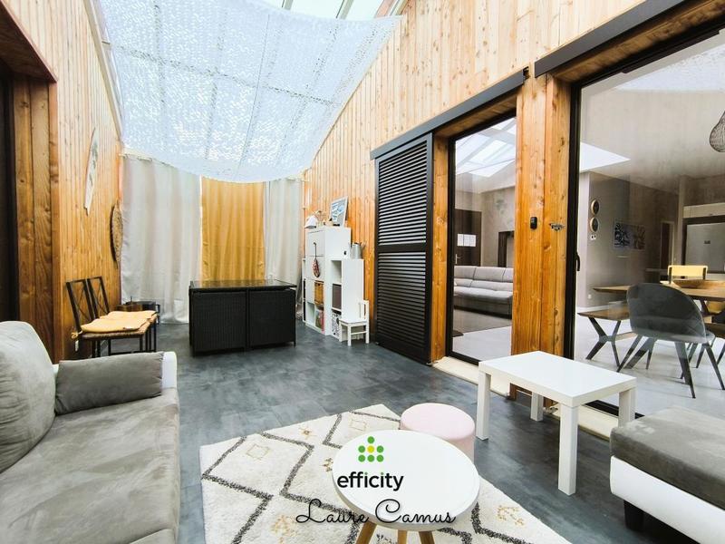 Maison - 135 m² - 6 pièces