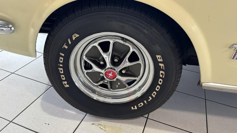 Ford Mustang Coupe 1966 Code a Boite Meca 4