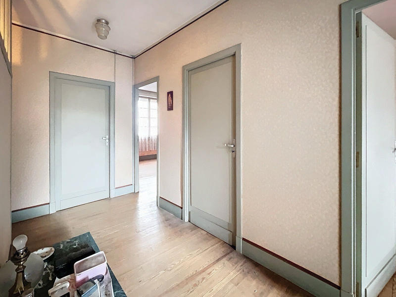 Maison - 170 m² - 7 pièces