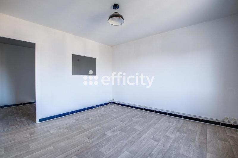 Immeuble - 230 m² - 11 pièces