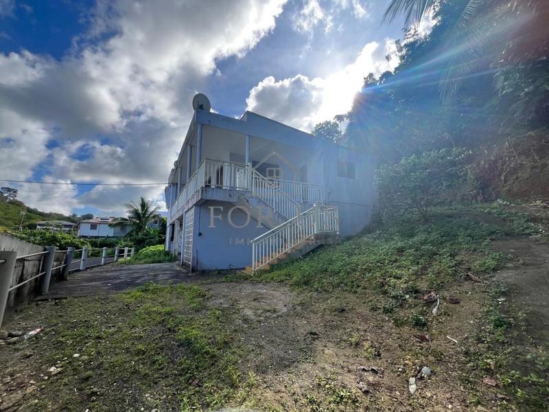 Maison - 144 m² - 9 pièces