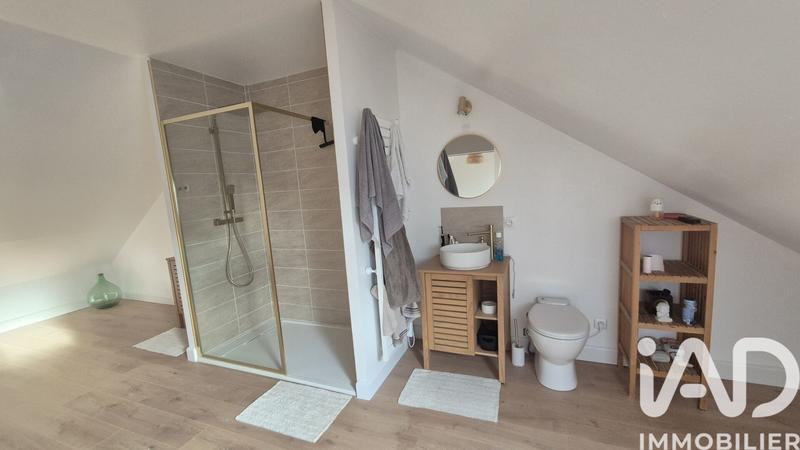 Maison de village - 202 m² - 7 pièces