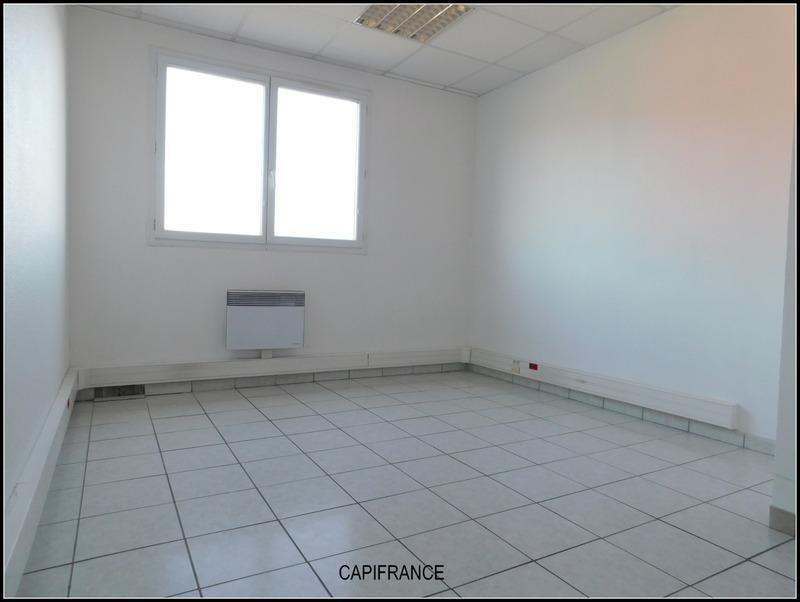 Bureau - 83 m² - 5 pièces