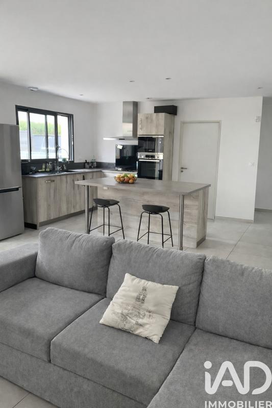 Maison - 90 m² - 4 pièces