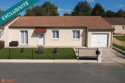 Maison - 90 m² - 4 pièces