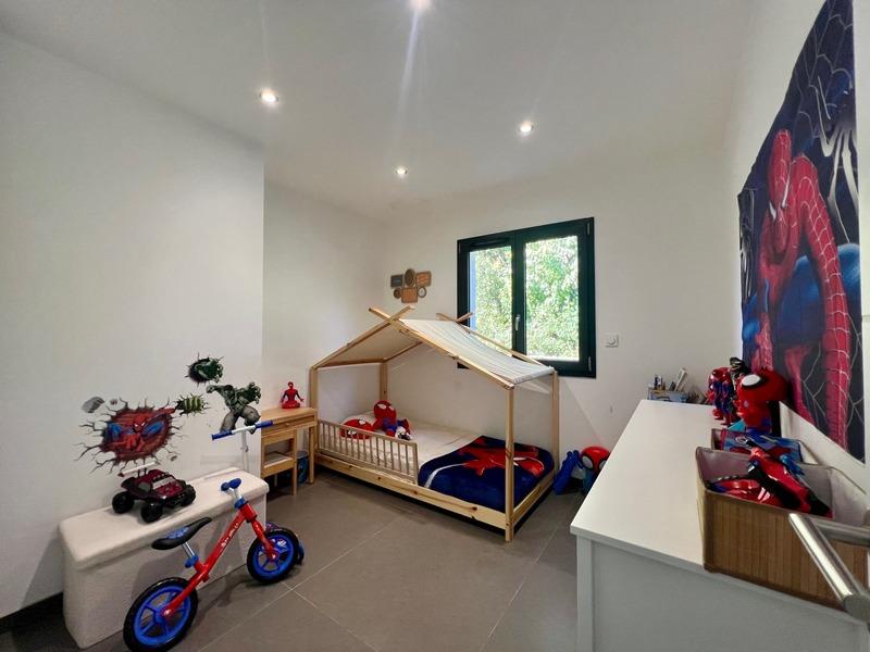 Maison - 113 m² - 5 pièces