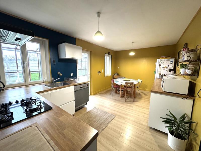 Maison - 108 m² - 4 pièces