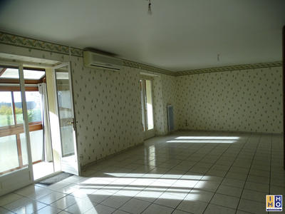 Appartement - 127 m² - 6 pièces