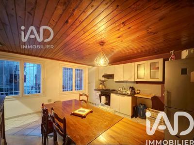 Maison de ville - 117 m² - 5 pièces