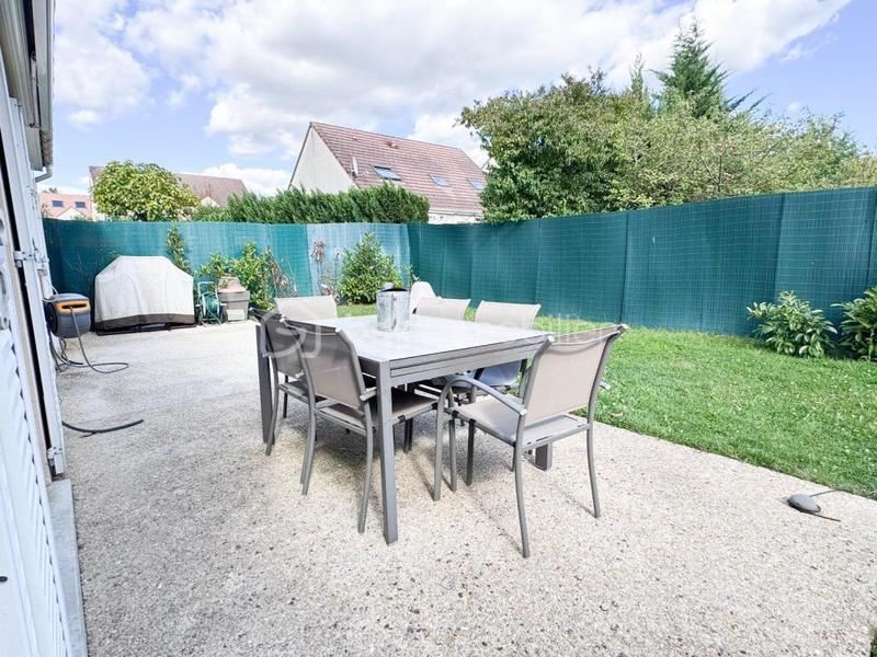 Maison traditionnelle - 124 m² - 5 pièces