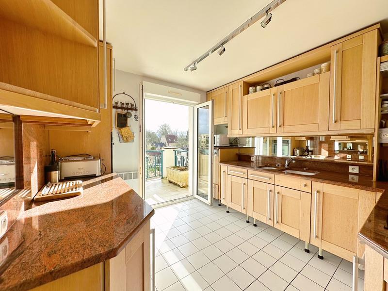 Appartement - 197 m² - 5 pièces