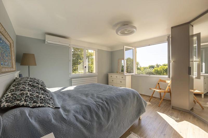 Maison - 194 m² - 5 pièces