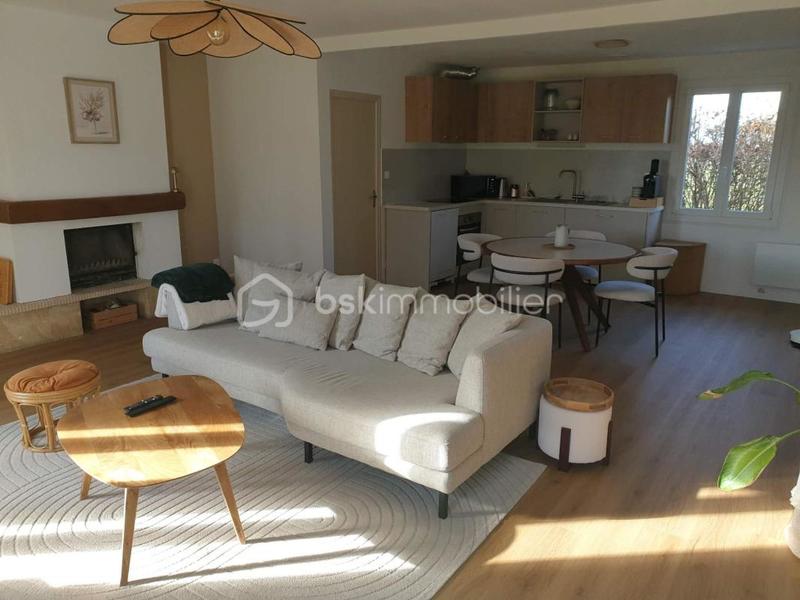 Maison - 95 m² - 5 pièces