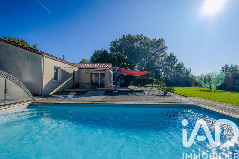 Maison - 121 m² - 6 pièces