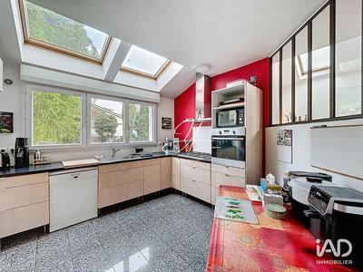 Maison - 193 m² - 9 pièces