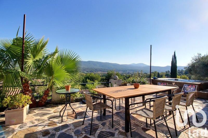 Maison - 103 m² - 5 pièces