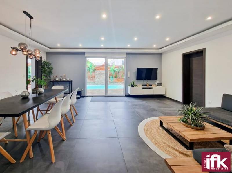 Maison - 143 m² - 6 pièces