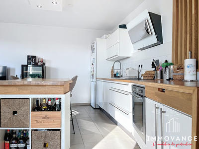 Appartement - 67 m² - 3 pièces