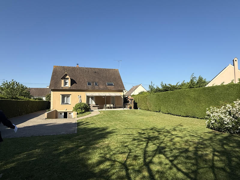 Maison - 158 m² - 5 pièces