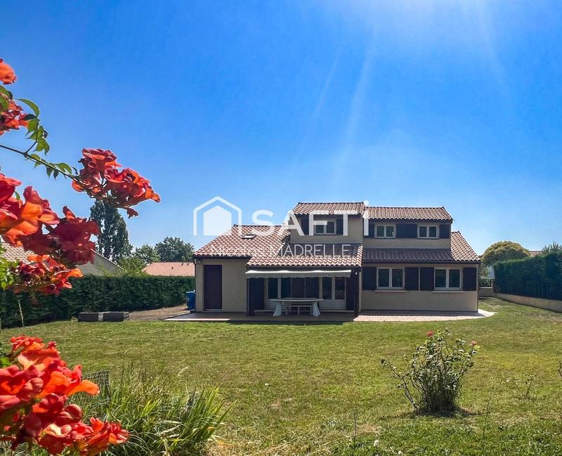 Maison - 136 m² - 6 pièces