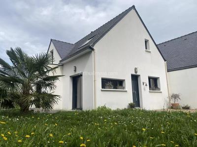 Maison - 107 m² - 5 pièces