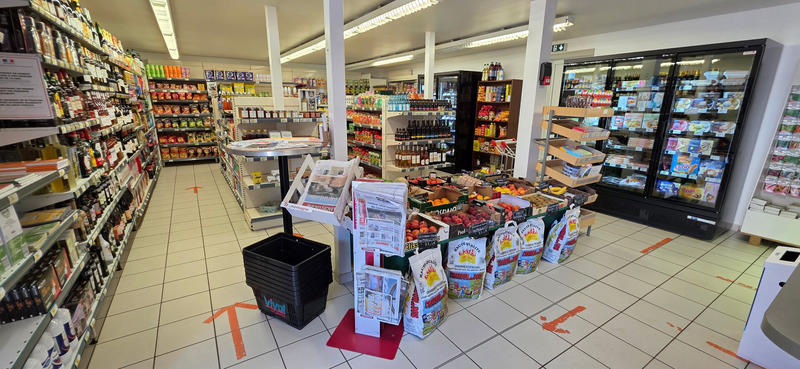 Local commercial - 200 m²