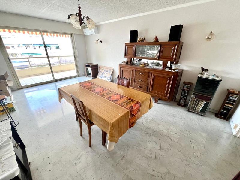 Appartement - 75 m² - 3 pièces