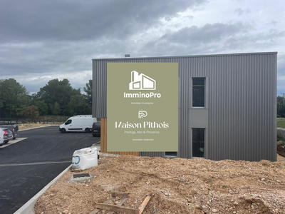 Local d'activités - 181 m²