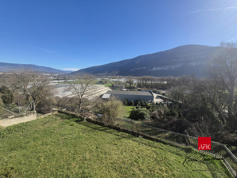 Maison - 125 m² - 8 pièces