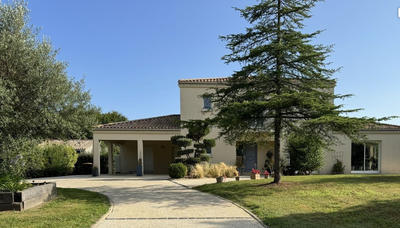 Villa - 178 m² - 6 pièces