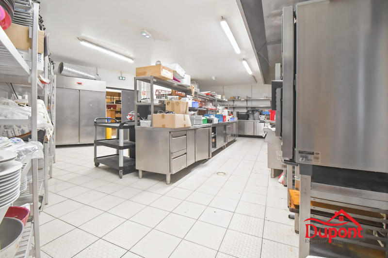 Local commercial - 4 259 m²