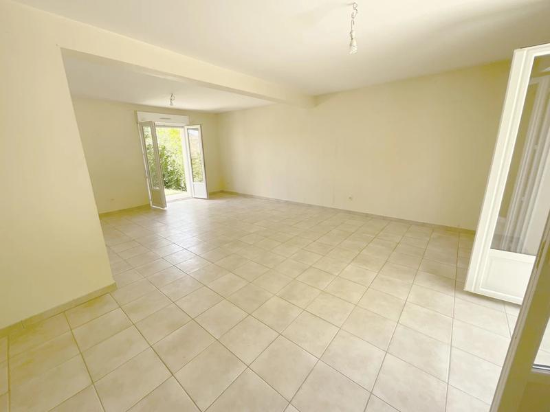 Maison - 101 m² - 6 pièces