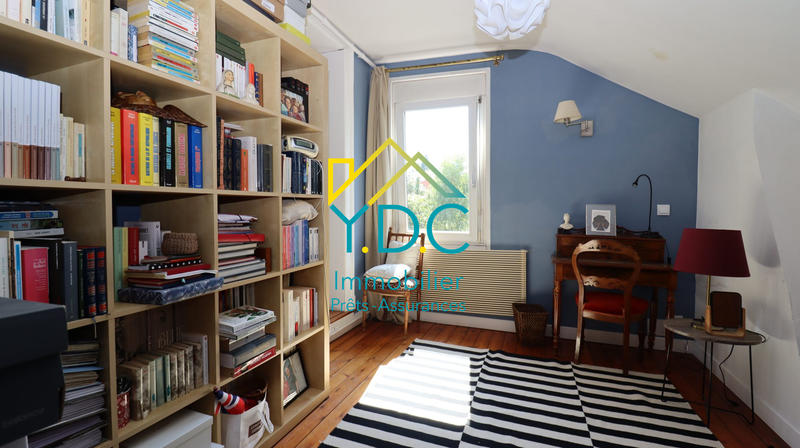 Maison - 172 m² - 8 pièces