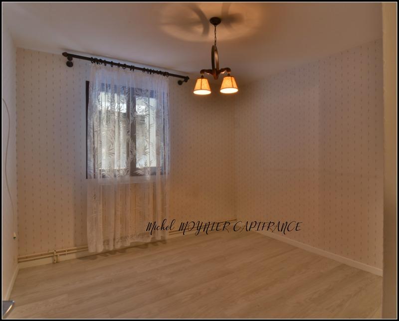 Maison de village - 75 m² - 4 pièces