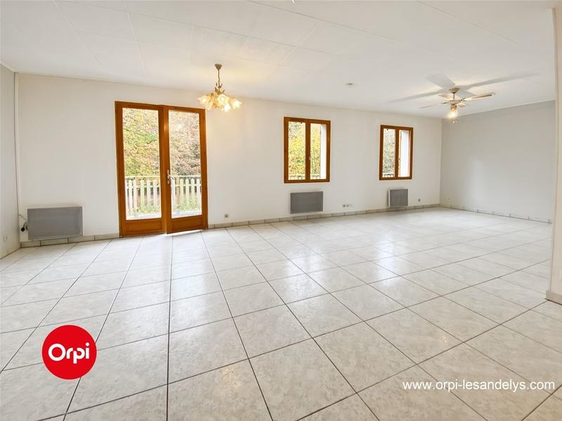 Maison - 131 m² - 8 pièces