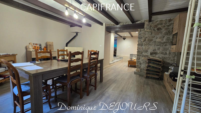 Maison - 110 m² - 4 pièces