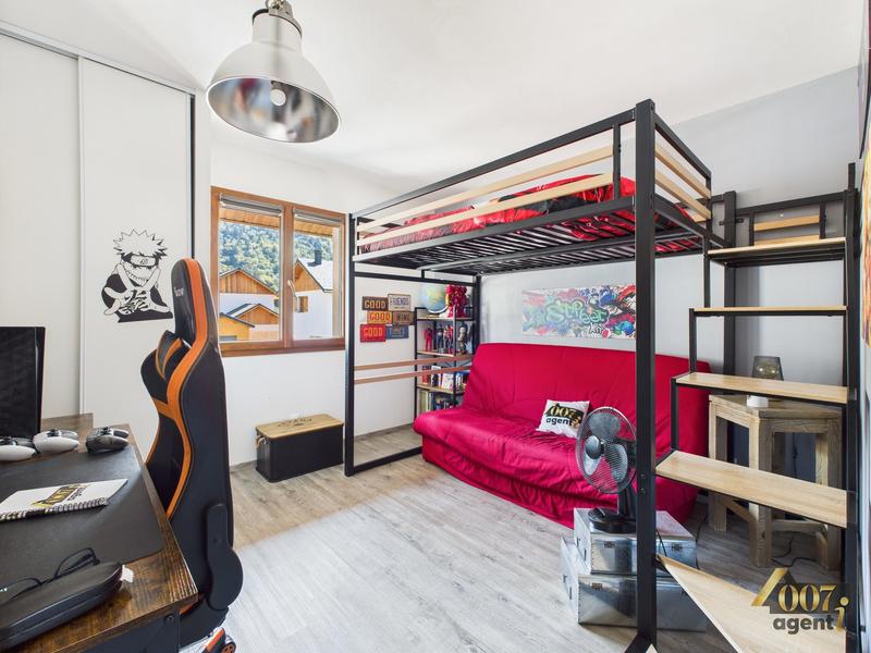 Maison - 101 m² - 5 pièces