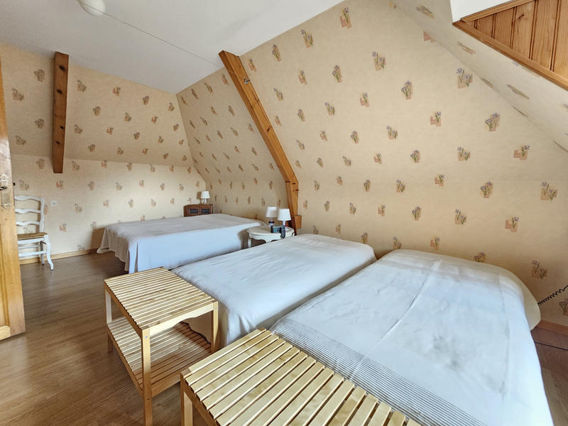 Maison - 177 m² - 6 pièces