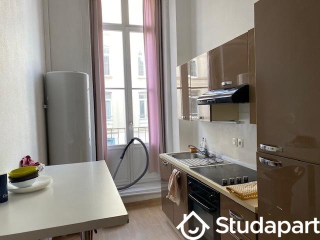 Chambre - 14 m² - 1 pièce