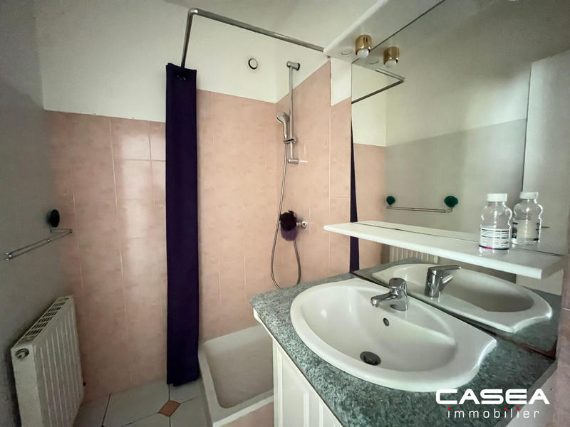 Maison traditionnelle - 120 m² - 6 pièces