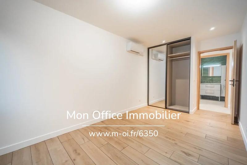 Appartement - 57 m² - 3 pièces
