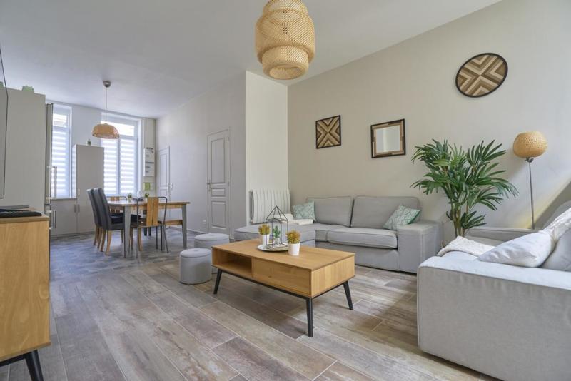 Maison - 125 m² - 7 pièces