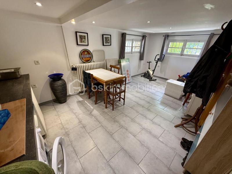 Maison - 85 m² - 3 pièces