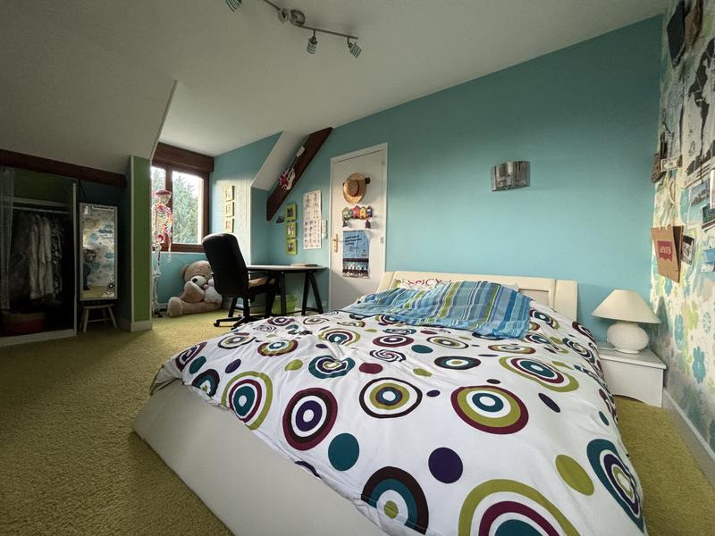 Maison - 180 m² - 8 pièces