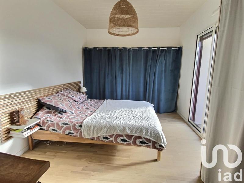 Maison - 239 m² - 7 pièces